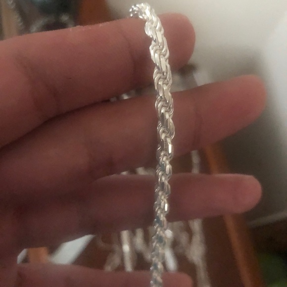 24” 4.5mm Diamond Cut Sterling Silver Rope Chain - Picture 9 of 15